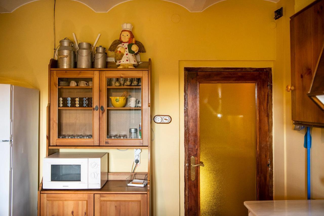 Casa Rural, Can Cirera Serinya ภายนอก รูปภาพ