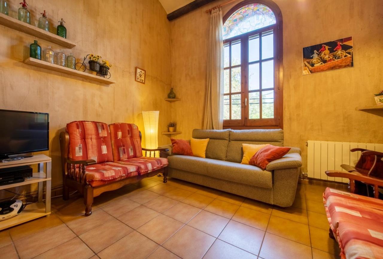 Casa Rural, Can Cirera Serinya ภายนอก รูปภาพ